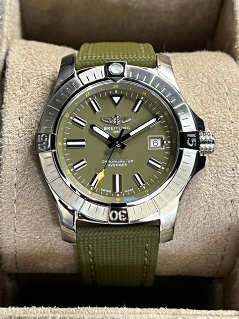 Breitling Avenger Automatic Chronometer Green Dial .